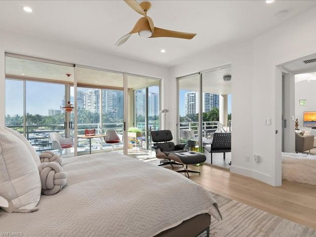 4500 Gulf Shore Blvd N Apt 311, Naples, FL 34103