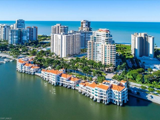 4500 Gulf Shore Blvd N Apt 311, Naples, FL 34103