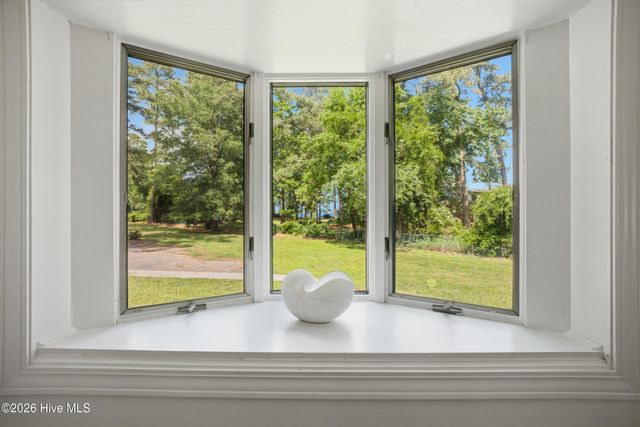 1507 Rivershore Road, Elizabeth City, NC 27909