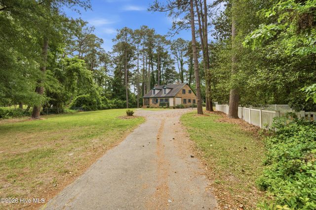 1507 Rivershore Road, Elizabeth City, NC 27909