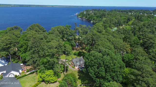 1507 Rivershore Road, Elizabeth City, NC 27909