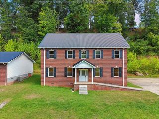 140 Prosperity Place, Charleston, WV 25313