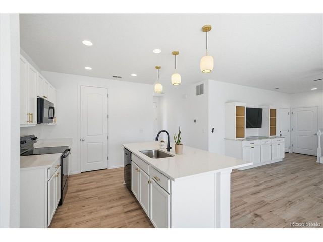 4504 Rapport Dr, Castle Rock, CO 80104