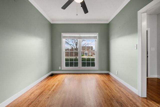 1026 Blue Jay Ln, Adams, TN 37010