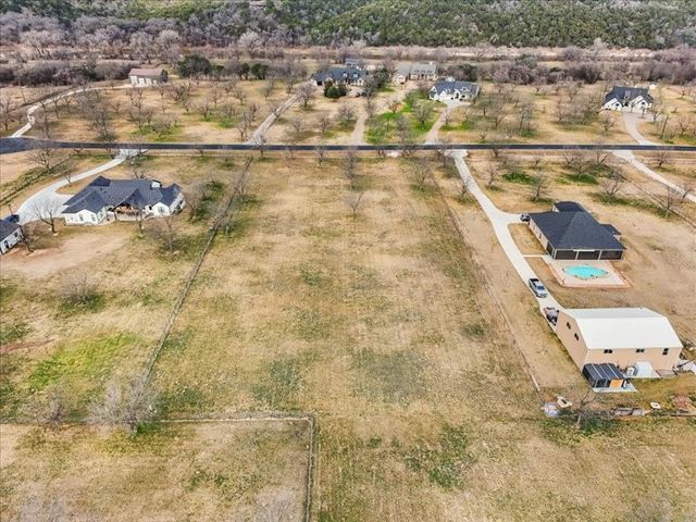 11015 Orchards Boulevard, Cleburne, TX 76033