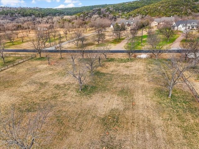 11015 Orchards Boulevard, Cleburne, TX 76033