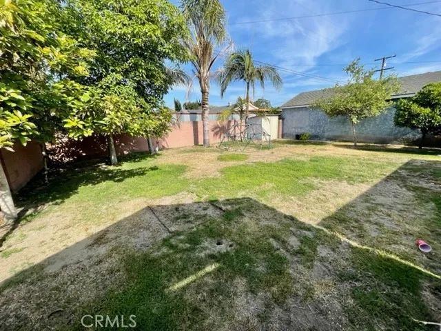 6158 Adenmoor Avenue, Lakewood, CA 90713