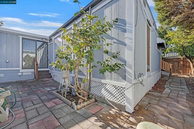 264 Safari, Pacheco, CA 94553