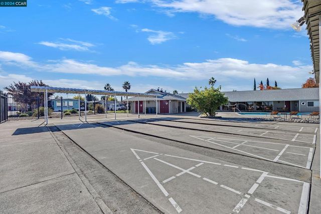 264 Safari, Pacheco, CA 94553