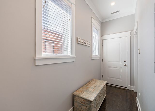 920 W WRIGHTWOOD Avenue 2, Chicago, IL 60614