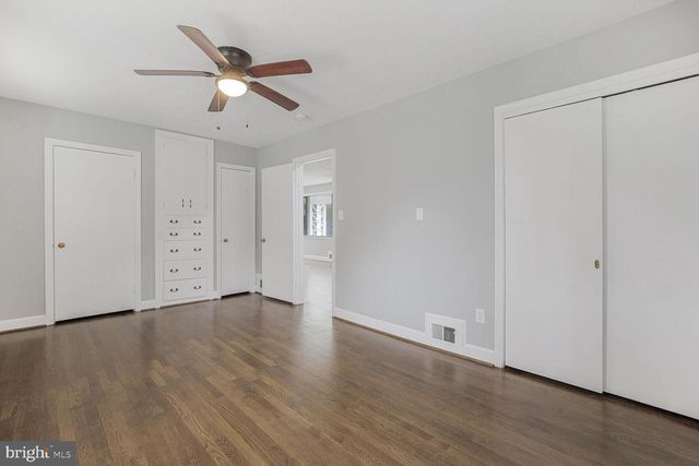 530 W MONTGOMERY AVE, Rockville, MD 20850