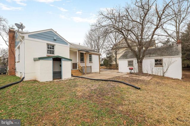 530 W MONTGOMERY AVE, Rockville, MD 20850