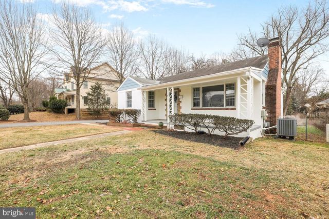 530 W MONTGOMERY AVE, Rockville, MD 20850