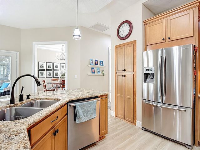 9906 BENNINGTON DRIVE, Tampa, FL 33626