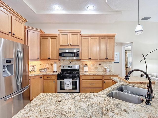 9906 BENNINGTON DRIVE, Tampa, FL 33626