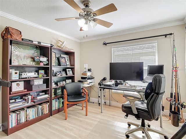 9906 BENNINGTON DRIVE, Tampa, FL 33626