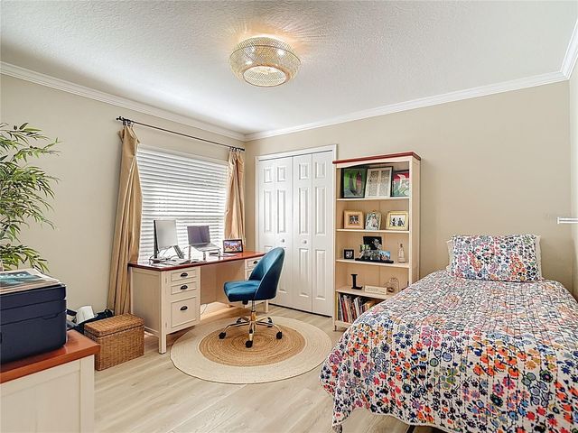 9906 BENNINGTON DRIVE, Tampa, FL 33626