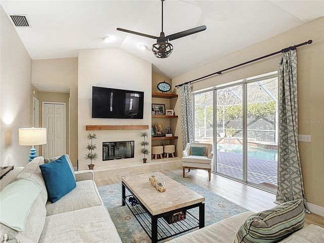 9906 BENNINGTON DRIVE, Tampa, FL 33626