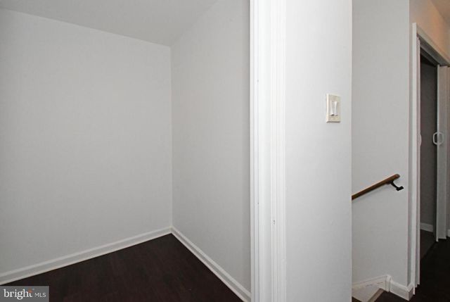 17 CENTENNIAL RD, Telford, PA 18969