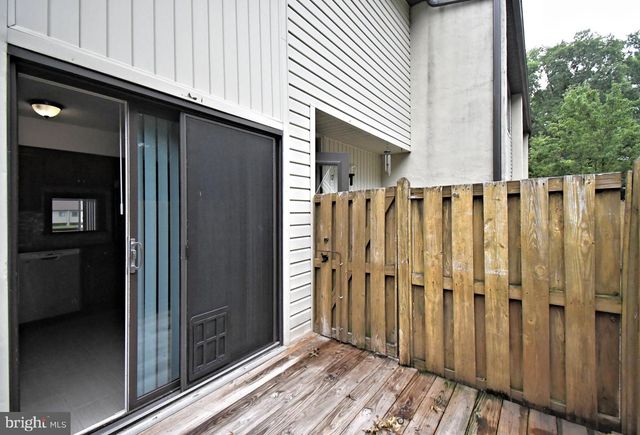17 CENTENNIAL RD, Telford, PA 18969