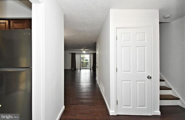 17 CENTENNIAL RD, Telford, PA 18969