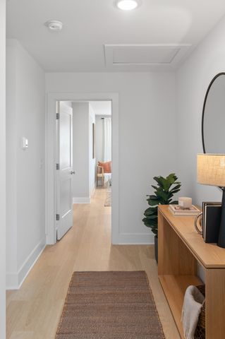 141 Hart Ln, Nashville, TN 37207