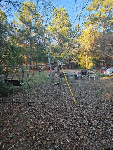 2059 ST HWY 135 N, Jacksonville, TX 75766