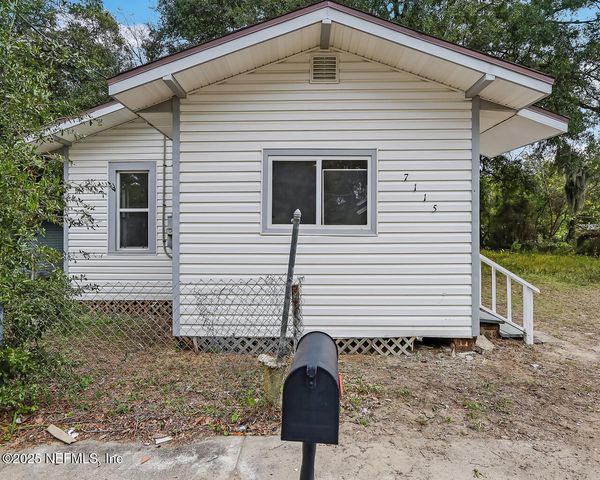 7115 NELMS Street, Jacksonville, FL 32208