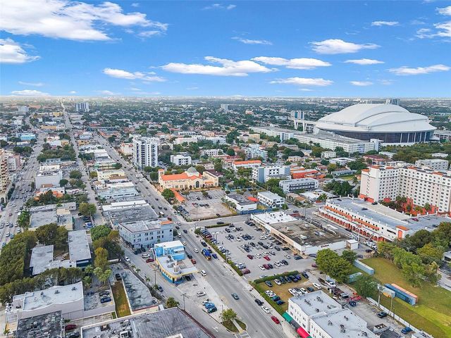 1274 W Flagler St, Miami, FL 33135