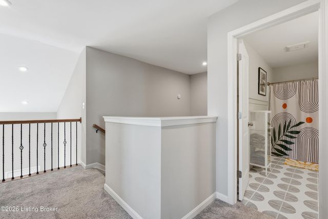 4003 Cobblestone Ln, La Grange, KY 40031