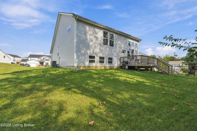 4003 Cobblestone Ln, La Grange, KY 40031