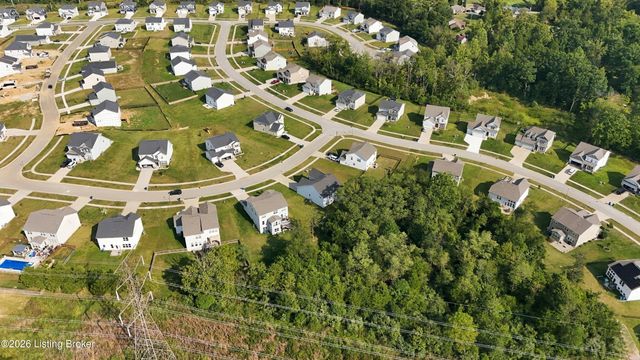 4003 Cobblestone Ln, La Grange, KY 40031