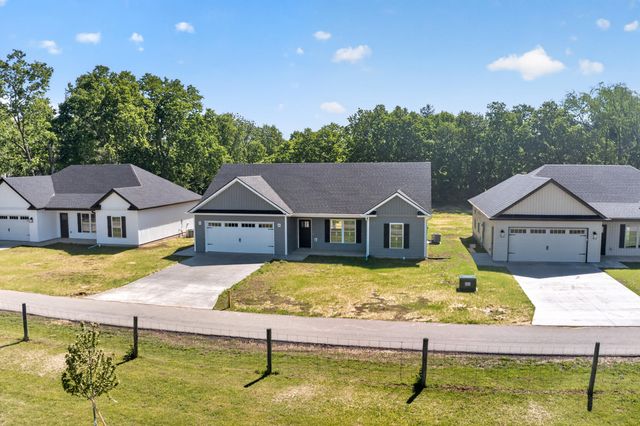 141 Maude Lane, Harrodsburg, KY 40330