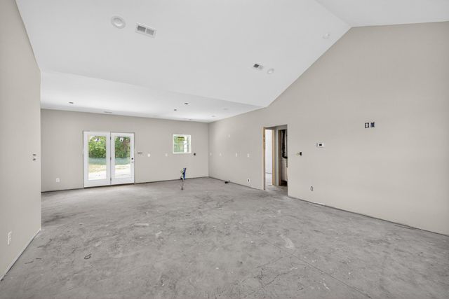 141 Maude Lane, Harrodsburg, KY 40330