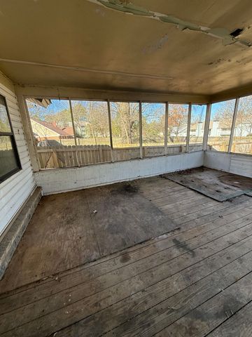 538 BEDLINGTON DR, Memphis, TN 38018