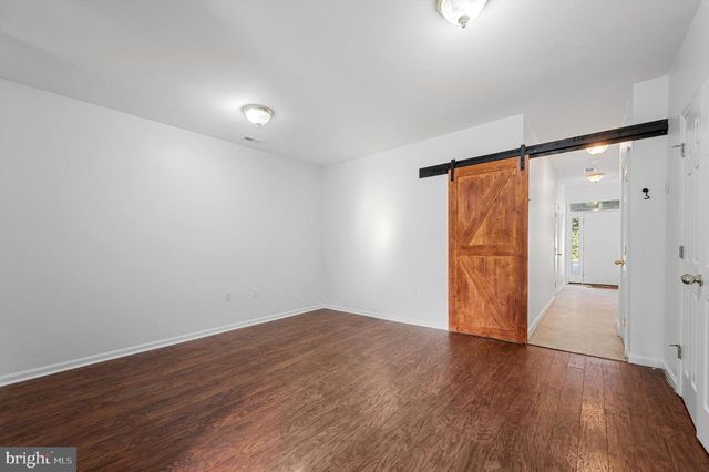 286 STARKEYS LNDG, Shepherdstown, WV 25443