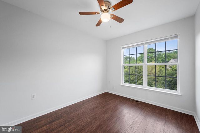 286 STARKEYS LNDG, Shepherdstown, WV 25443