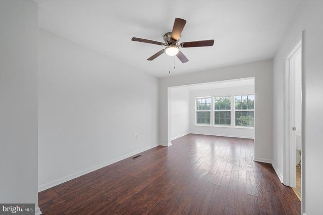 286 STARKEYS LNDG, Shepherdstown, WV 25443