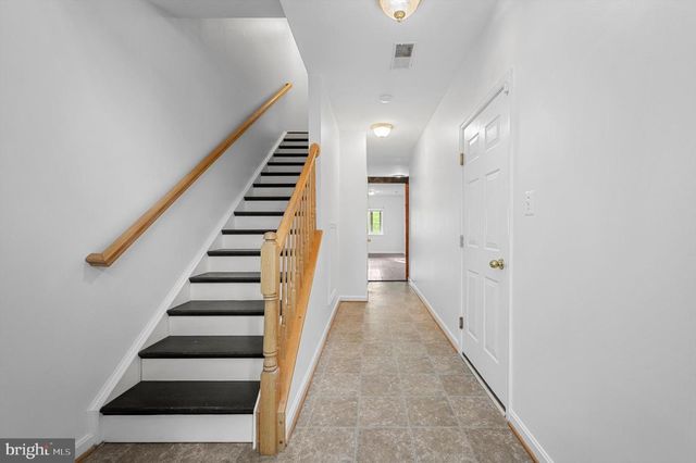 286 STARKEYS LNDG, Shepherdstown, WV 25443