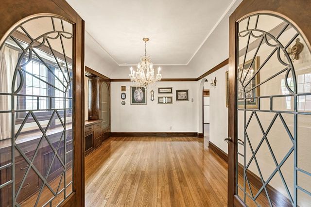 651 N 76th STREET, Wauwatosa, WI 53213