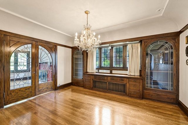 651 N 76th STREET, Wauwatosa, WI 53213