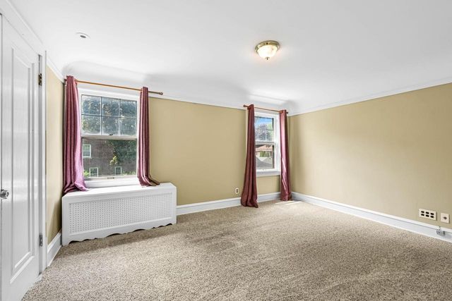 651 N 76th STREET, Wauwatosa, WI 53213