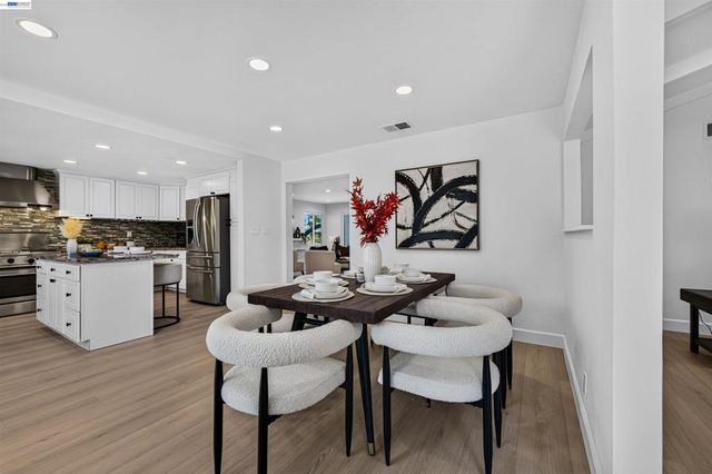 34499 Salinas Pl, Fremont, CA 94555