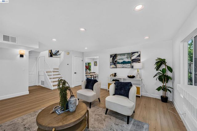 34499 Salinas Pl, Fremont, CA 94555