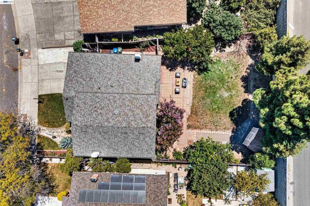 34499 Salinas Pl, Fremont, CA 94555