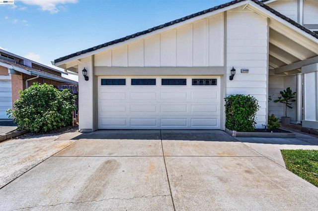 34499 Salinas Pl, Fremont, CA 94555