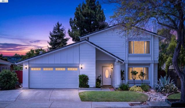 34499 Salinas Pl, Fremont, CA 94555