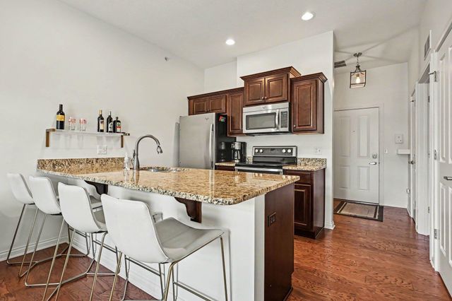 1145 Napoleon St Apt 208, South Bend, IN 46617