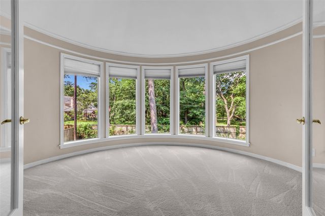 15511 Oaklawn Park Drive, Houston, TX 77069