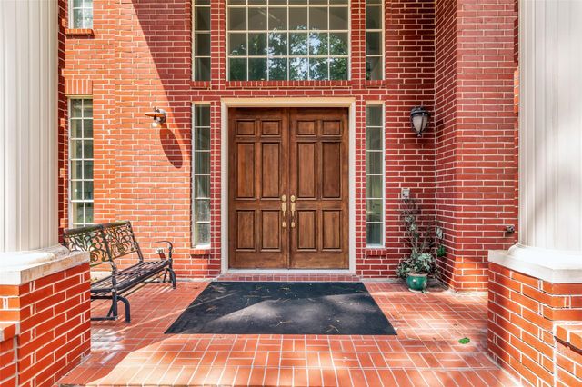 15511 Oaklawn Park Drive, Houston, TX 77069